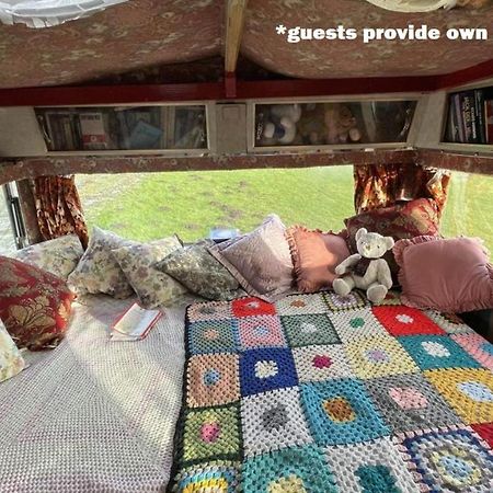 2 X Double Bed Glamping Wagon At Dalby Forest Scarborough Exterior foto